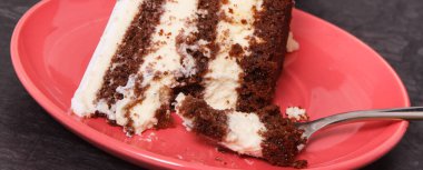 Farklı durumlar için taze kremalı pasta, lezzetli tatlı konsepti.