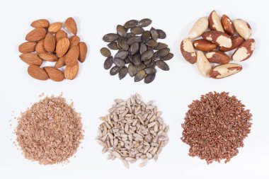 Tiroid bezi için yararlı besleyici yemek. Doğal vitamin ve mineral kaynağı olarak sağlıklı bileşenler. Beyaz arkaplan