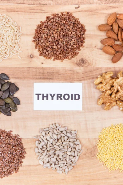 Natural ingredients containing vitamins and minerals for healthy thyroid