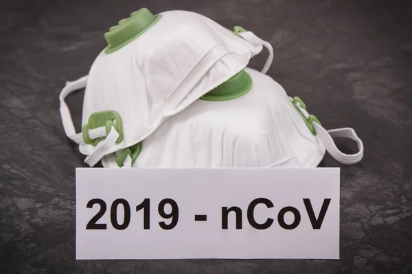 Yazıt 2019 Ncov Koruyucu Maske N95 Salgın Koronavirüs Konseptini Yaymayı — Stok fotoğraf
