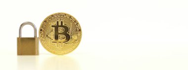 Bitcoin güvenlik konsepti. Asma kilitli altın sikke