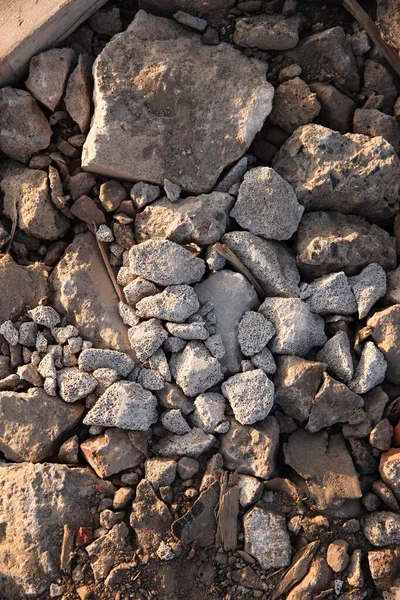 Veel Stenen Liggen Grond Zand Aarde Vermengd Met Stof — Stockfoto