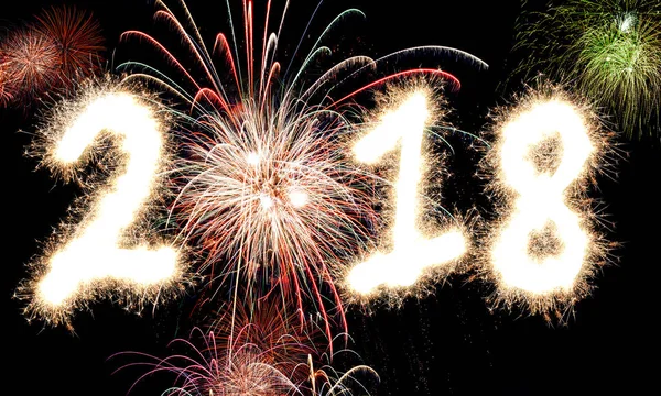 2018 gelukkig nieuw jaar vuurwerk — Stockfoto