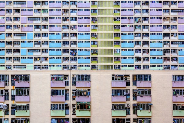 Старий громадських житлової нерухомості в Гонконгу — стокове фото
