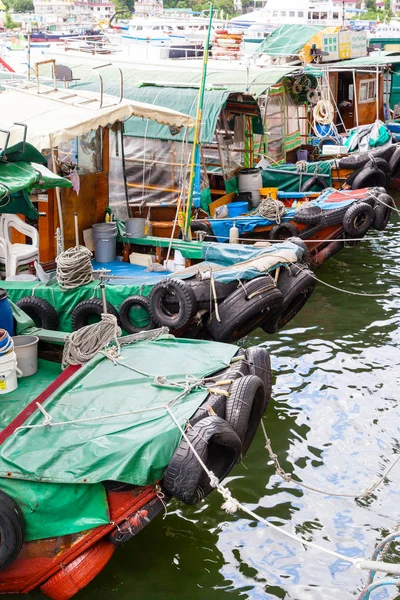 Fishing Boats at Sai Kung Village in Hong Kong — Stock Photo, Image