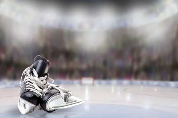 Ice Hockey Skates in Arena Rink With Copy Space — Stock Photo, Image