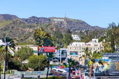 Hollywood işareti Hollywood Bulvarı görüldü