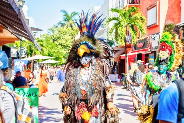 Playa Del Carmen Mexico Grudzień 2019 Mężczyźni Ubrani Tradycyjne Stroje — Zdjęcie stockowe