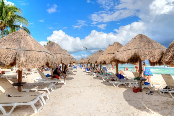 Riviera Maya México Dezembro 2019 Visitantes Praia Reúnem Nas Praias — Fotografia de Stock