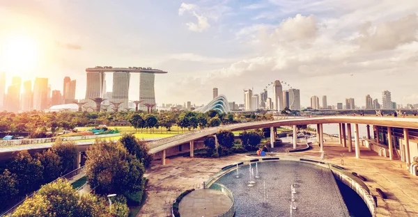 Panorama Del Atardecer Del Horizonte Singapur Desde Marina Barrage Presa — Foto de Stock