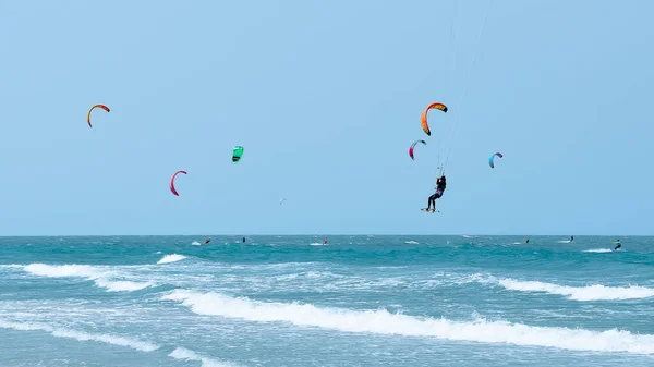 Kitesurfing Summer Day Beautiful Turquoise Sea — Stock Photo, Image