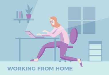 Evde çalışmak, konsept çizim. Evinde dizüstü bilgisayarla çalışan serbest çalışan bir kadın. Vektör illüstrasyonu. 