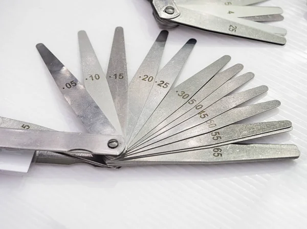 High accuracy feeler gauge for inspection gap of assembly part — Stock Photo, Image