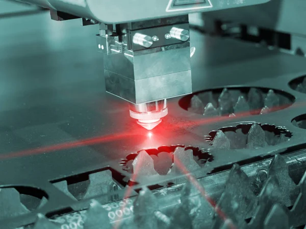 Ketepatan tinggi CNC laser pengelasan lembaran logam — Stok Foto
