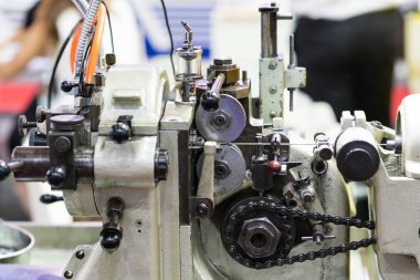 Otomatik PIN Bileme Makinası otomatik tel besleme ünitesi