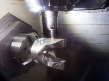 CNC İşleme Merkezi kesme kalıp