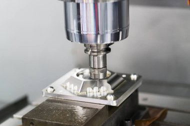 CNC İşleme Merkezi kesme kalıp