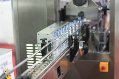 Yüksek teknoloji plastik bardak imalat sanayi