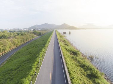 Tayland bangpra chonburi su da scape ve arazi scape robot