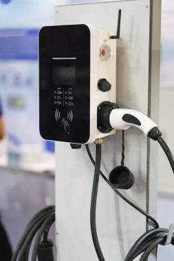 Yüksek teknoloji elektrikli araba şarj ünitesi