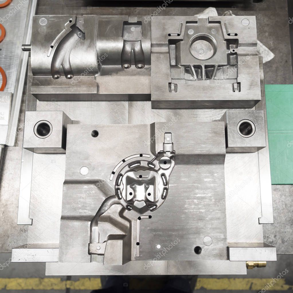 high precision mold and die manufacture for automotive and aero 
