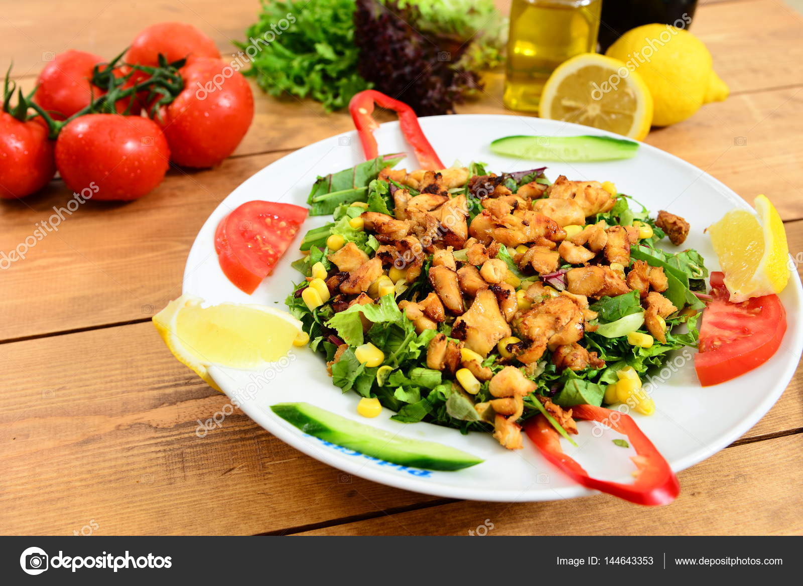 Ramazana Özel Hellim Peynirli Salata Ramazana Özel Hellim Peynirli Salata