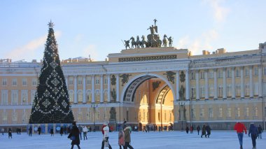 Kışın St. Petersburg Palace square