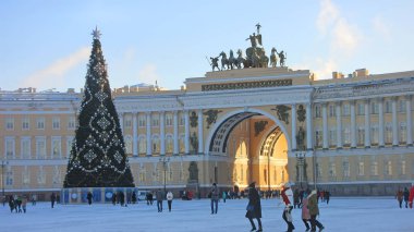 Kışın St. Petersburg Palace square