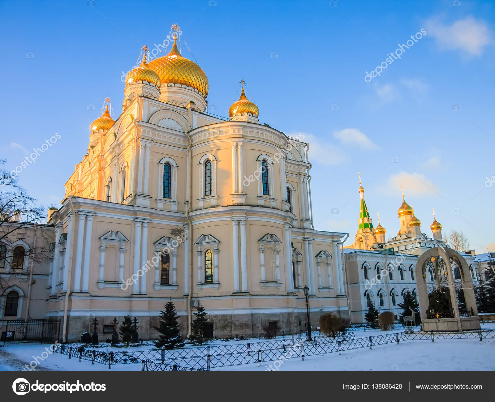 Resurrection Novodevichy Convent in St. Petersburg 49 Resurrection Novodevichy Convent in St. Petersburg 67