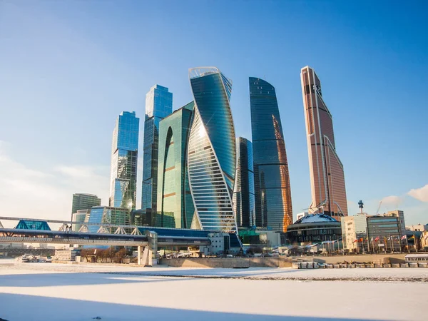 Obchodní centrum Moscow City v zimě. — Stock fotografie