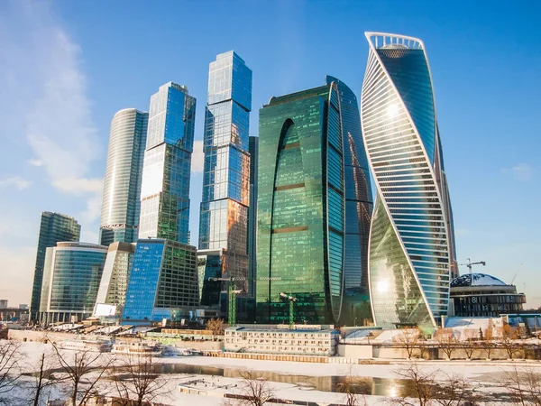 Obchodní centrum Moscow City v zimě. — Stock fotografie