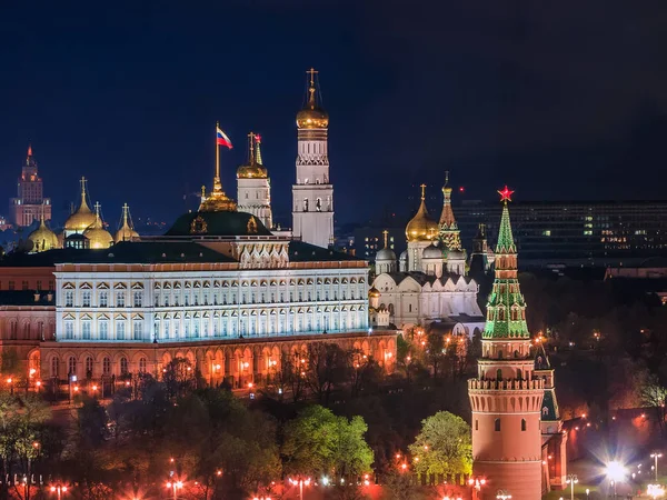 Moskauer Kreml Kreml Ufer Und Moskauer Fluss Bei Nacht Moskau — Stockfoto