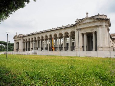 Roma, İtalya 'da sütunları olan antik hükümet binası