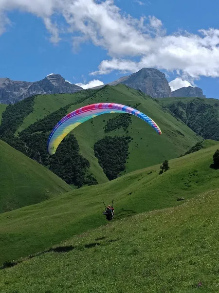 Paragliding Vluchten Chegem Kloof Kaukasische Bergen Kabardino Balkaria Rusland — Stockfoto