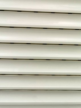 beyaz renkler yatay çizgiler