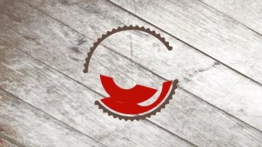 Ortasında yuvarlak bir izlenim ve fasulye karalamaları olan klasik yüksek standart kahve ürünleri üreten elementlerin parlaklığı.