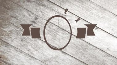 Yuvarlak bir çevresel mühürle kafein paketi oluşturan elementlerin hareketi ahşap bir zeminin üzerinde sisli sıcak bir bardak.