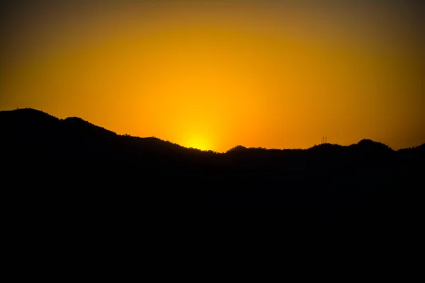 Sonnenaufgang Hinter Den Bergen Von Rishikesh Fuße Des Himalaya Nordindien — Stockfoto