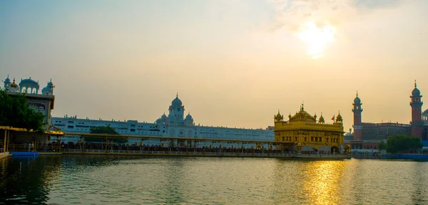 Harmindar Sahib Noto Anche Come Golden Temple Amritsar — Foto Stock