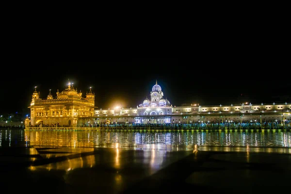 Vista Notturna Harmindar Sahib Noto Anche Come Golden Temple Amritsar — Foto Stock