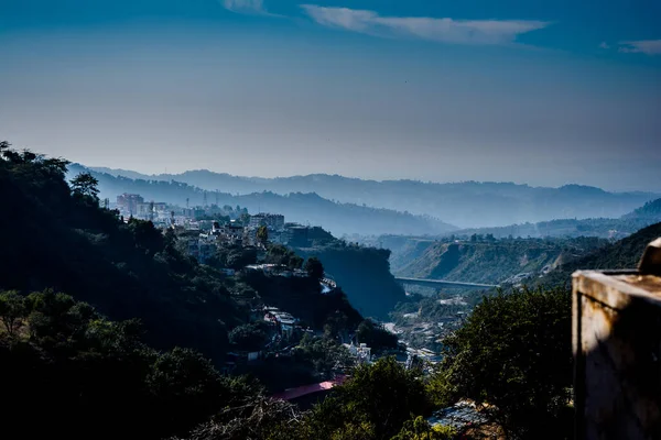 Scena Aerea Scenica Fiume Tra Due Montagne Himalaya Vista Aerea — Foto Stock