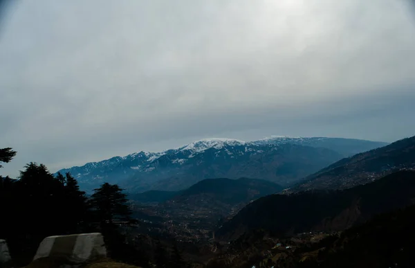 Vacker Stad Och Himalaya Bergskedja Utsikt Från Berget Vaishnodevi Patnitop — Stockfoto