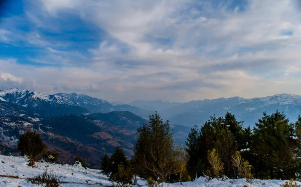Nathop Patnitop Miast Jammu Jego Park Pokryte Białym Śniegiem Krajobraz — Zdjęcie stockowe
