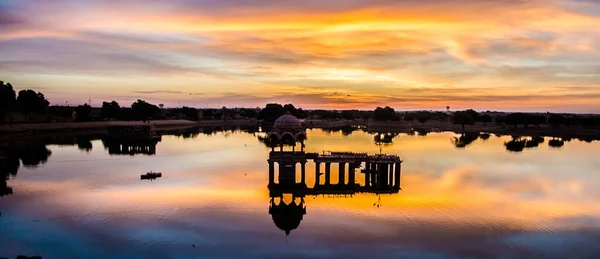 Lago Gadsisar Sagar Jaisalmer Rajasthan Amanecer Lago Gadsisar Sagar — Foto de Stock