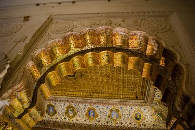 Mehrangarh ya da Mehran Kalesi, Jodhpur, Rajasthan 'da, Hindistan' ın en büyük kalelerinden biridir..
