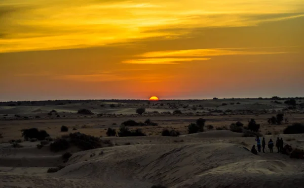 Ηλιοβασίλεμα Στο Σαμ Αμμόλοφους Της Jaisalmer Χρυσή Πόλη Μια Ιδανική — Φωτογραφία Αρχείου