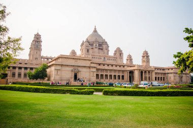 Taj Umaid bhawan sarayı jodhpur Rajasthanların mirasının muhteşem bir parçasıdır.