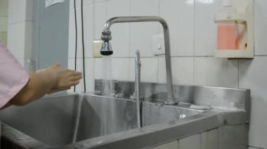 El hijyeni - El yıkama sabunu ile Temizlik Elleri, Corona virüsü önleme sabunla el yıkama basamakları
