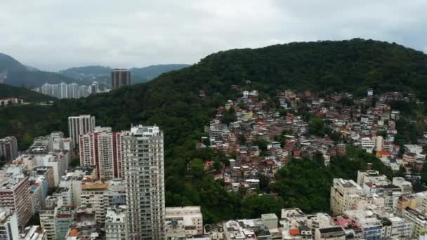 Flygfoto Över Favelas Och Sugarloaf Rio Janeiro Brasilien — Stockvideo