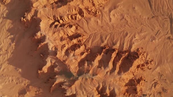 Вид Повітря Палаючі Скелі Долині Баянзаг Монголія Пустеля Гобі — стокове відео
